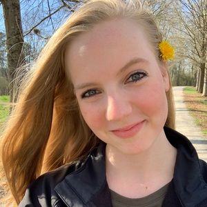 Meet your Posher, Alicia